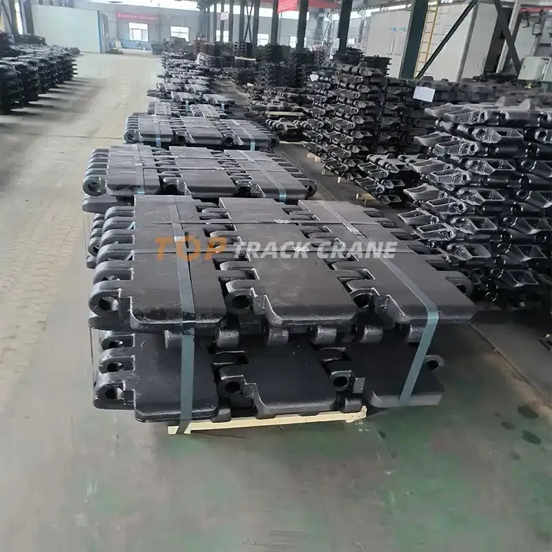 Demag CC1800 track pad