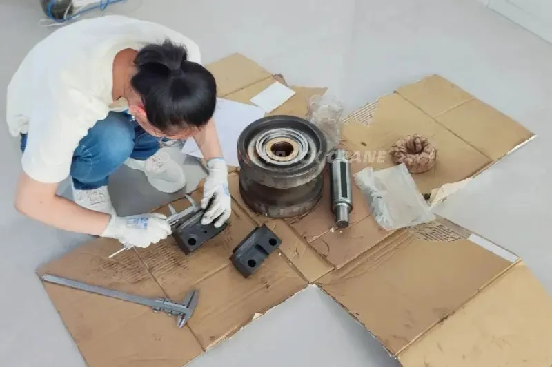 2,500-Working-Hour Warranty